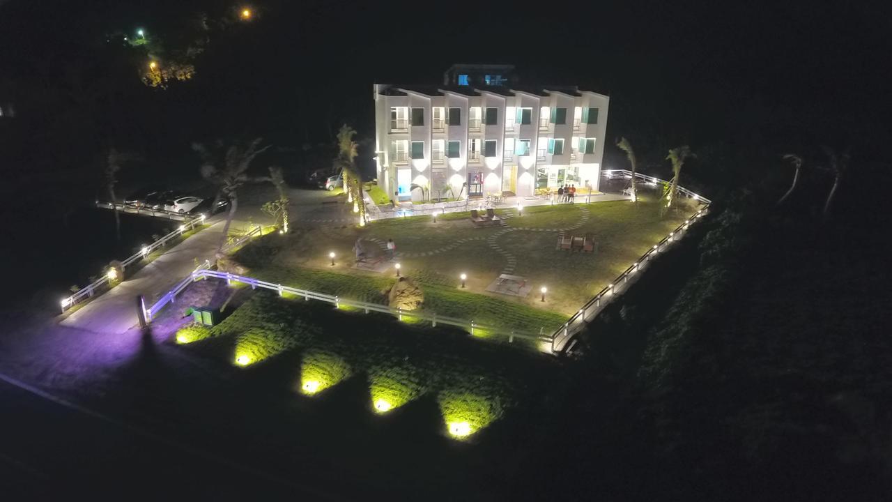 Cest La Vie Bed & Breakfast Cape Eluanbi Exterior photo